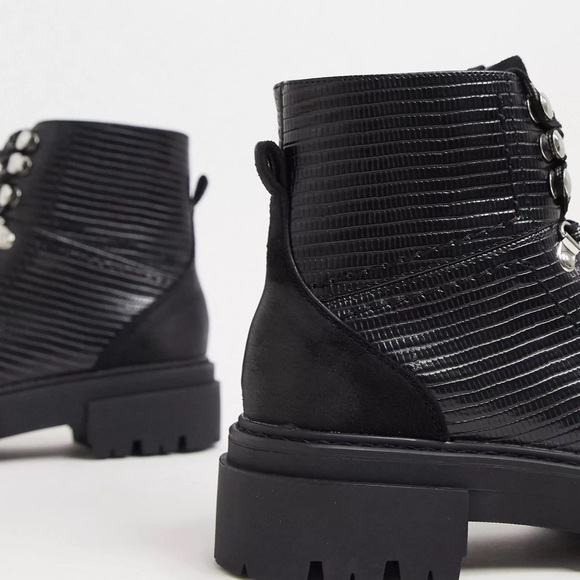 Glamorous flat hiker boots in black croc suede mix size 6 - Picture 4 of 8